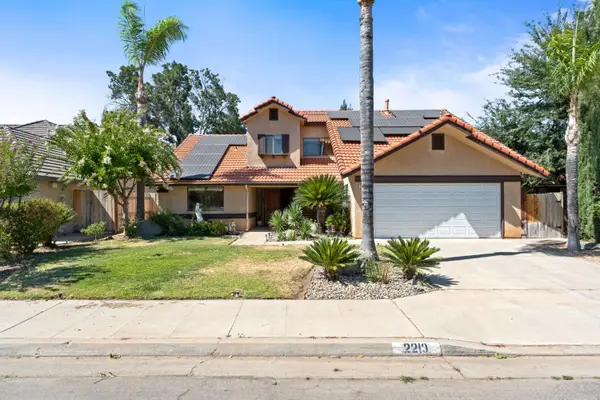 2210 E Jon Drive, Fresno, CA 93720
