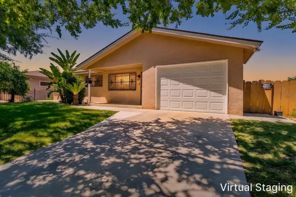 2518 W Pontiac Way, Fresno, CA 93705