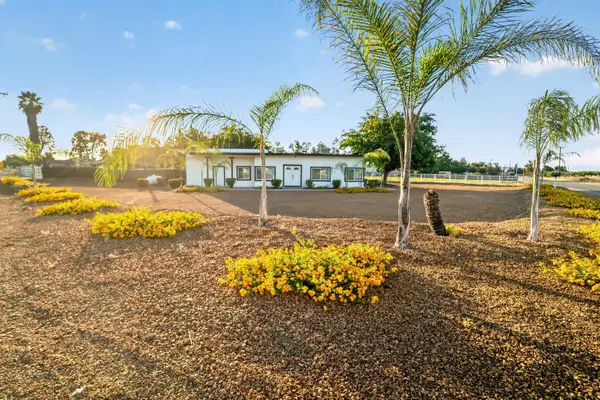42415 Road 72, Dinuba, CA 93618