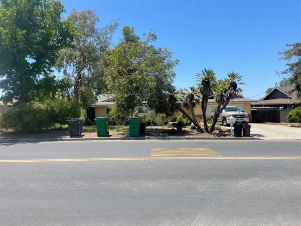 1569 E Olive Avenue, Porterville, CA 93257
