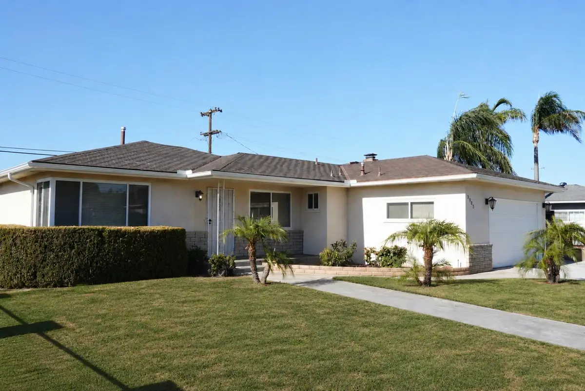 3903 E Bellaire Way, Fresno, CA 93726 - #1
