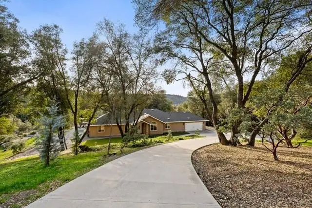 38614 Bon Veu Circle, Oakhurst, CA 93644 - #2