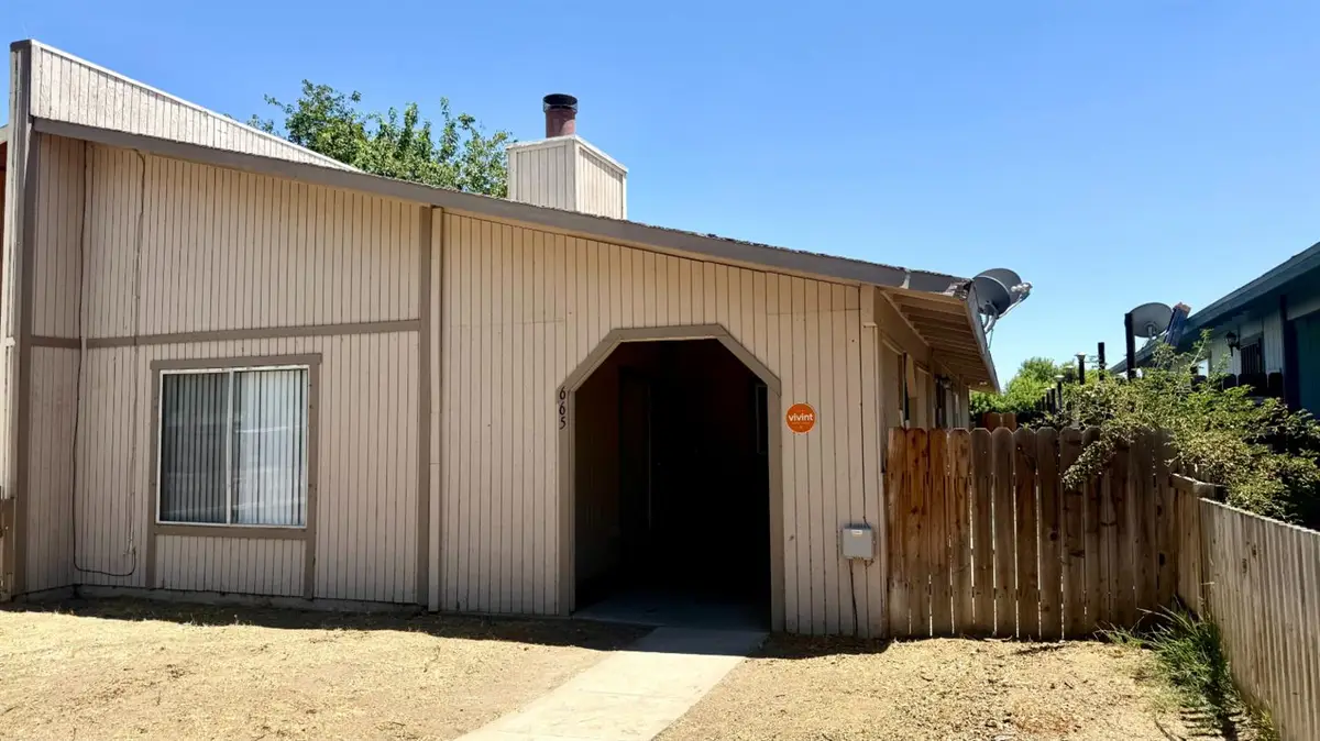665 S Coalinga Street, Coalinga, CA 93210 - #1
