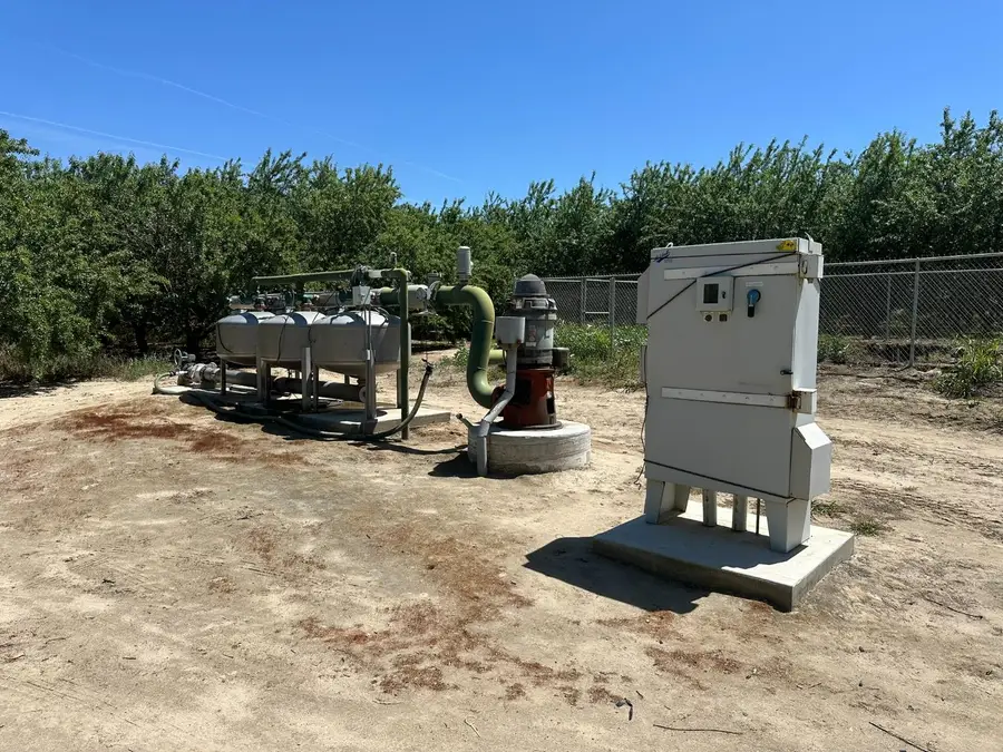 1 S. Chestnut & E. Mountain View, Selma, CA 93662 - #3