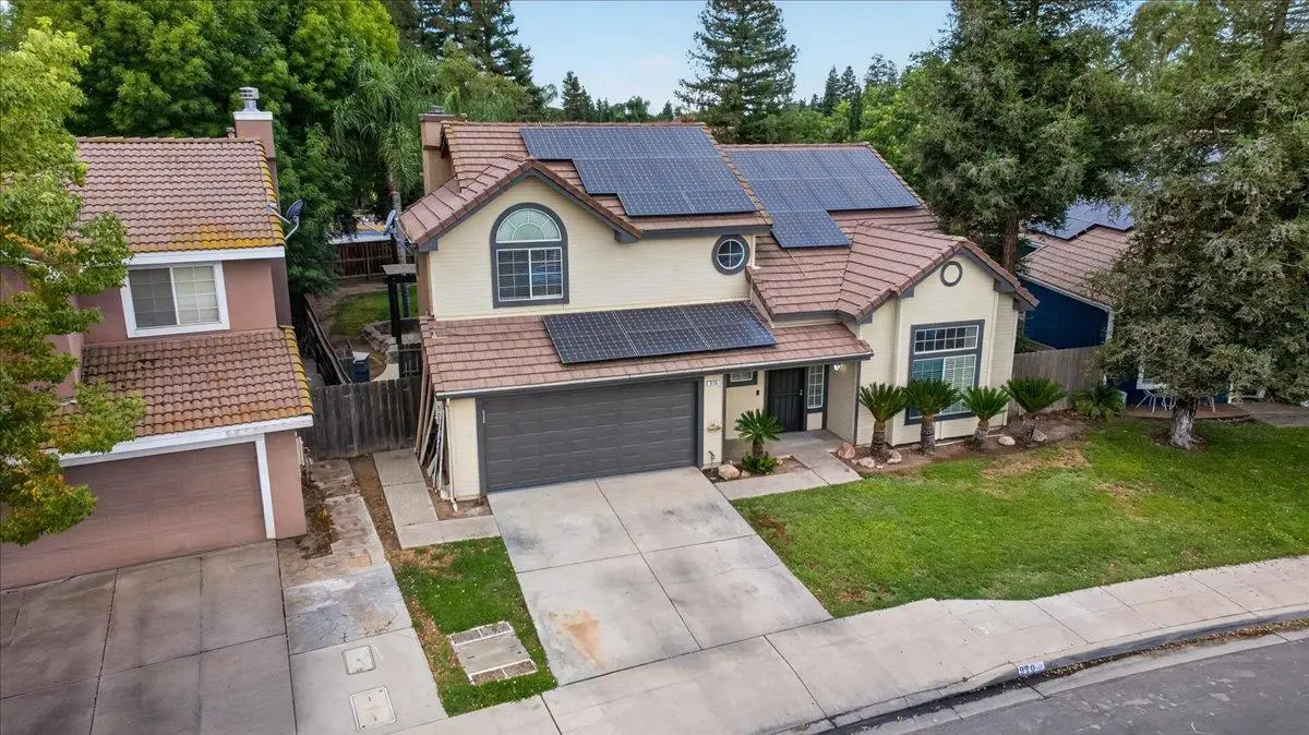 970 N Bush Avenue, Clovis, CA 93611 - #1