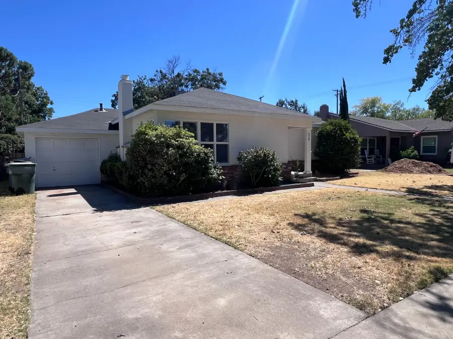 26 E Cortland Avenue, Fresno, CA 93704 - #2