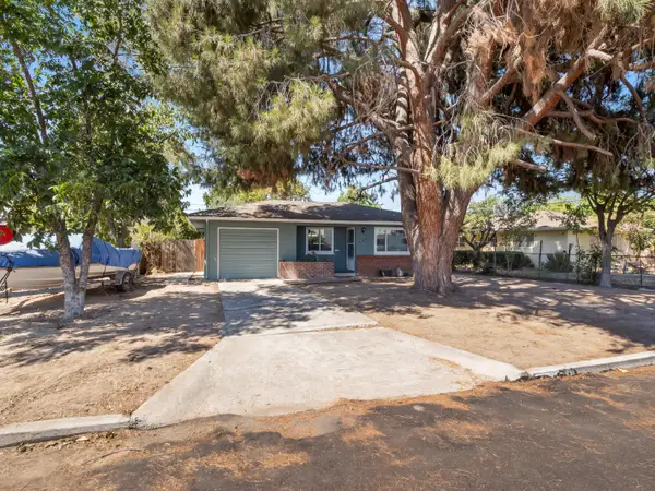 4795 E Simpson Avenue, Fresno, CA 93703