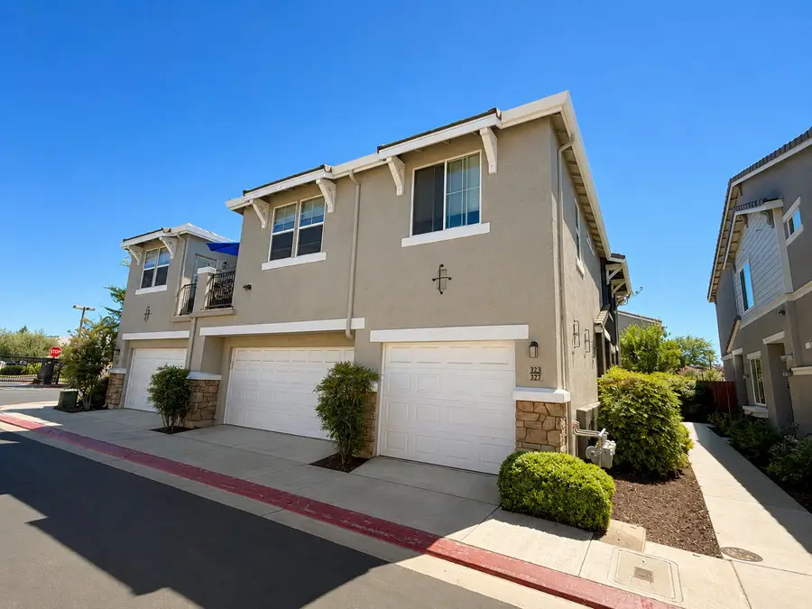 373 N Amedeo Lane, Clovis, CA 93611 - #2