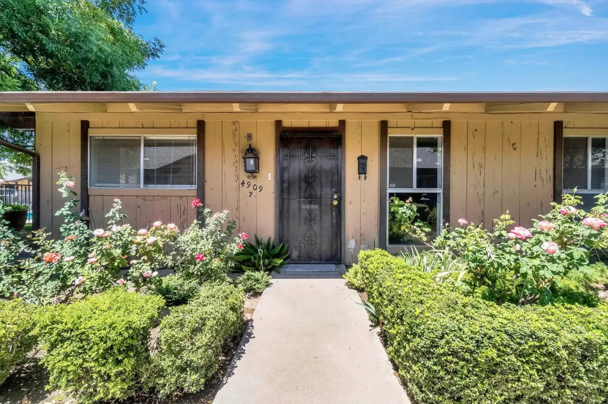 4909 N 7th Street #Y, Fresno, CA 93726 - #1