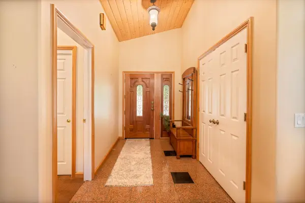39964 N Cedar Vista Circle, Bass Lake, CA 93604