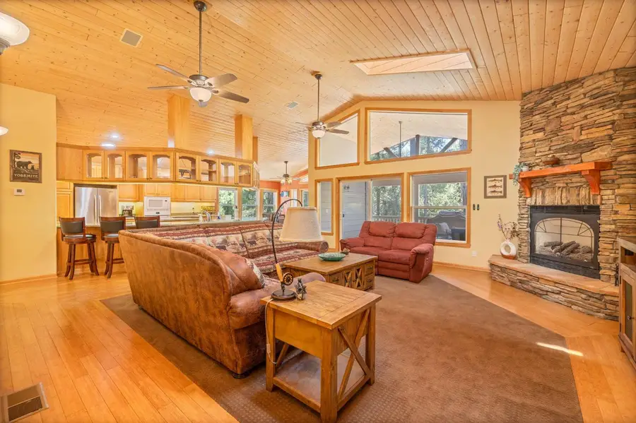 39964 N Cedar Vista Circle, Bass Lake, CA 93604 - #3