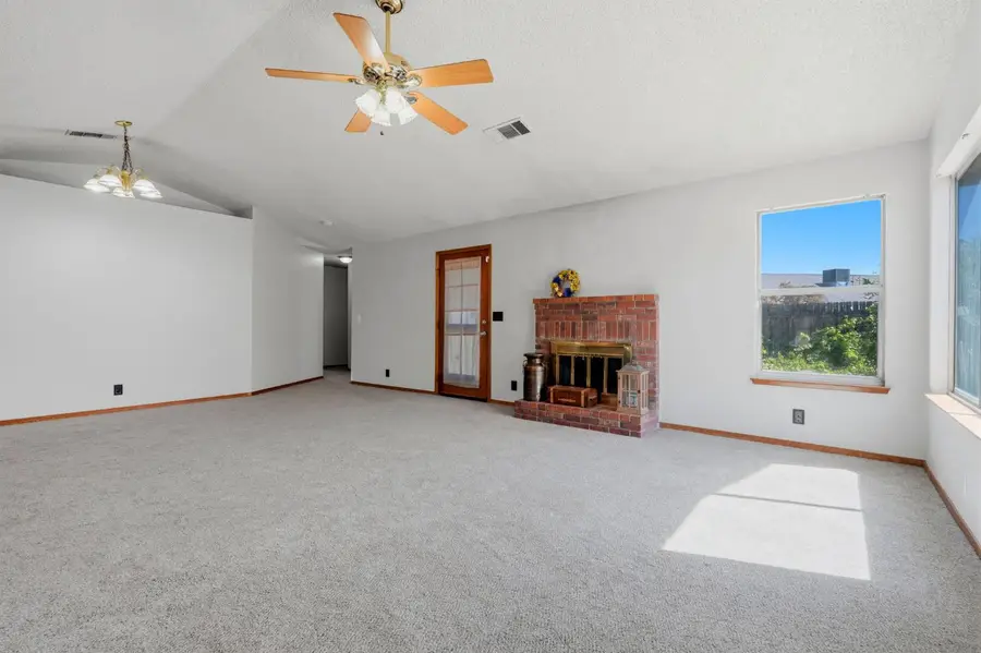 927 Elderwood Lane, Lemoore, CA 93245 - #3