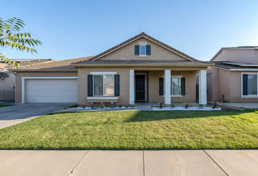 1848 W Merritt Street, Hanford, CA 93230 - #3