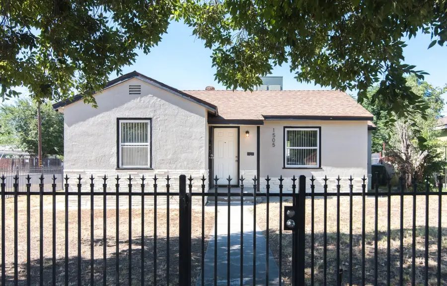 1505 E Princeton Avenue, Fresno, CA 93704 - #2