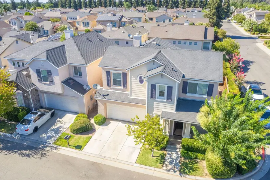 15 W Brittany Lane, Clovis, CA 93619 - #3