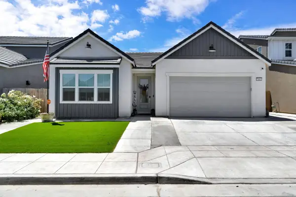 7081 W Ashcroft Avenue, Fresno, CA 93723