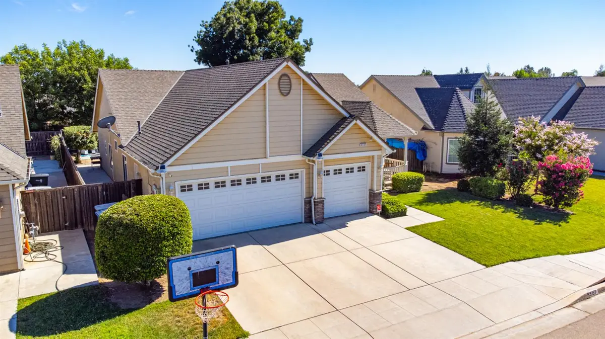 5157 W Hunter Ave, Fresno, CA 93722 - #1