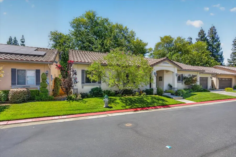 6457 N Warren Avenue, Fresno, CA 93711 - #2
