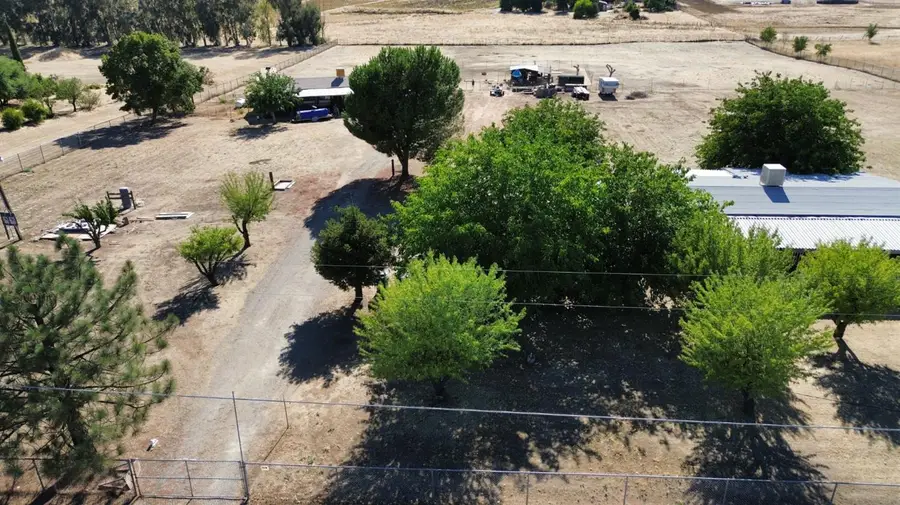 6215 N Bethel Avenue, Clovis, CA 93619 - #3