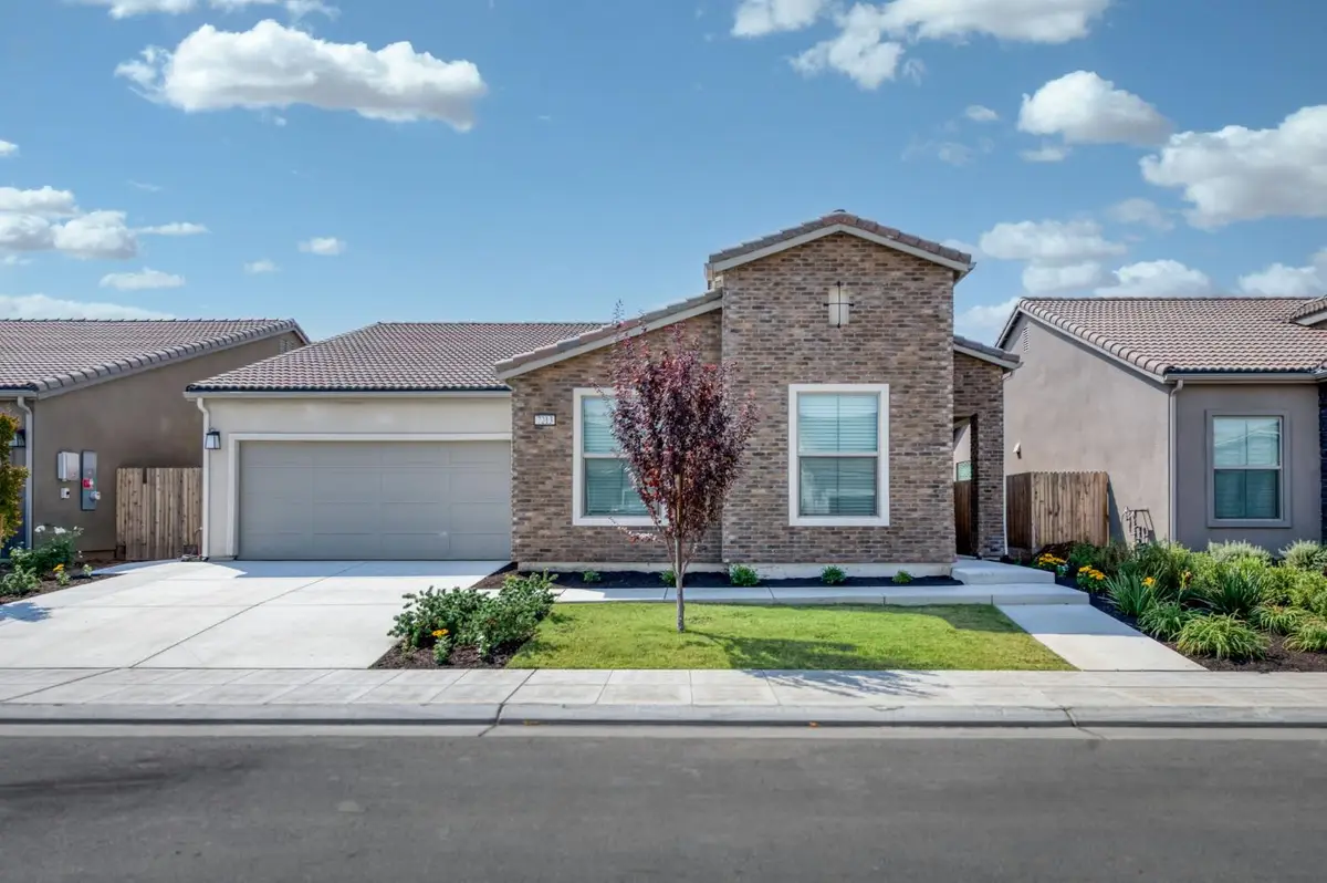 7213 E Brown Ave, Fresno, CA 93737 - #1