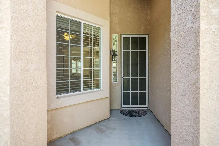 2859 E Muncie Avenue, Fresno, CA 93720 - #3