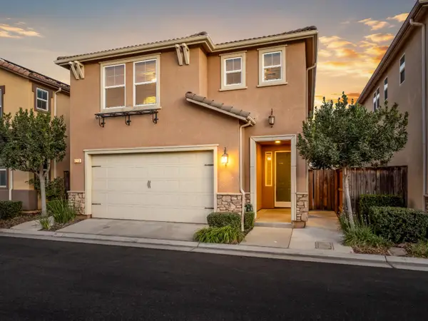 3243 W Nobility Drive, Fresno, CA 93711