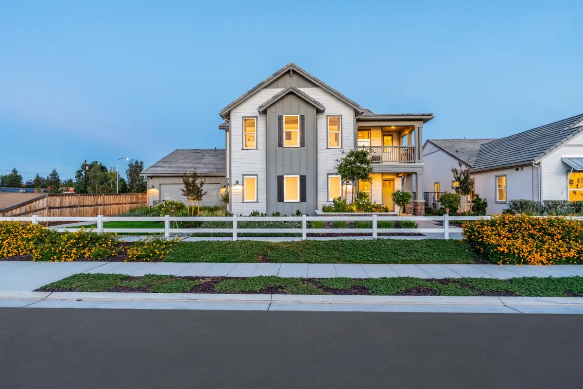 1691 Shirley, Clovis, CA 93619 - #1