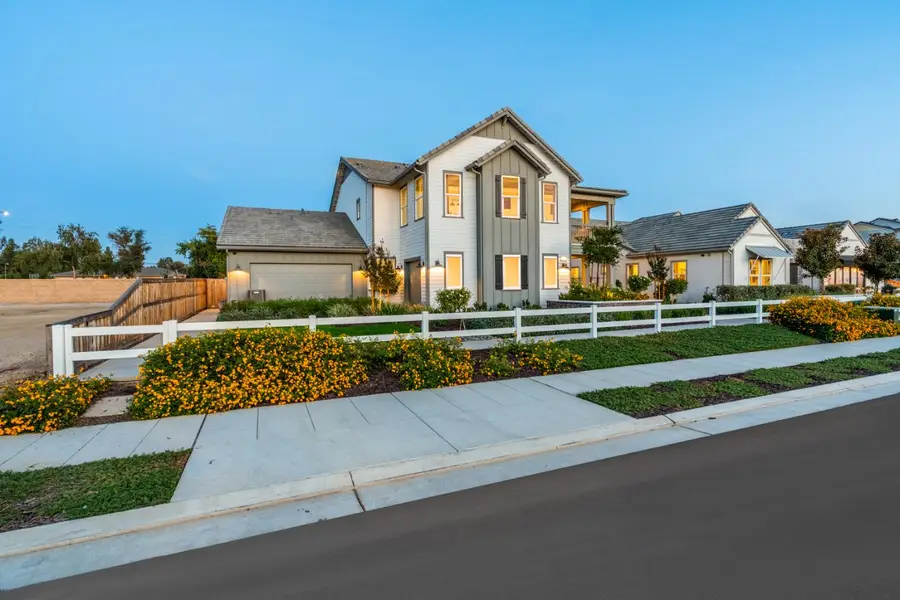 1691 Shirley, Clovis, CA 93619 - #3