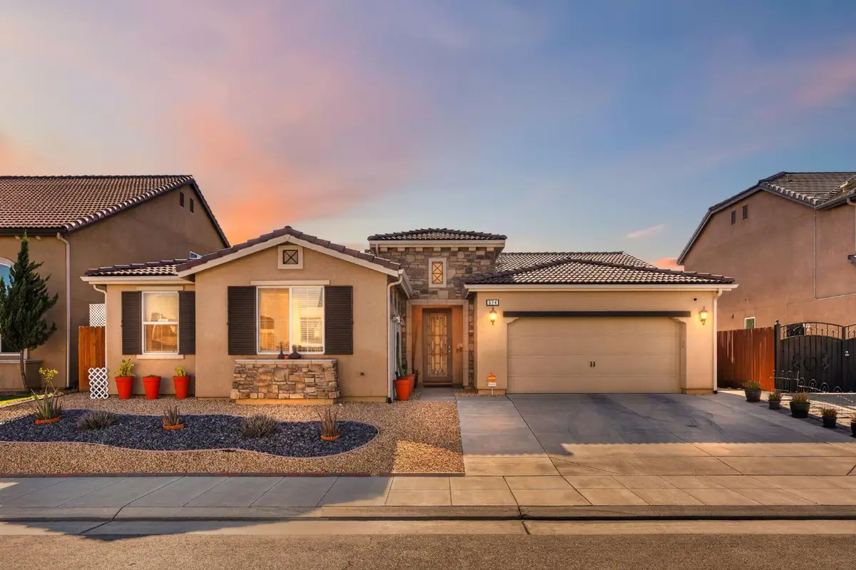 674 Agua Dulce Avenue, Clovis, CA 93619 - #1
