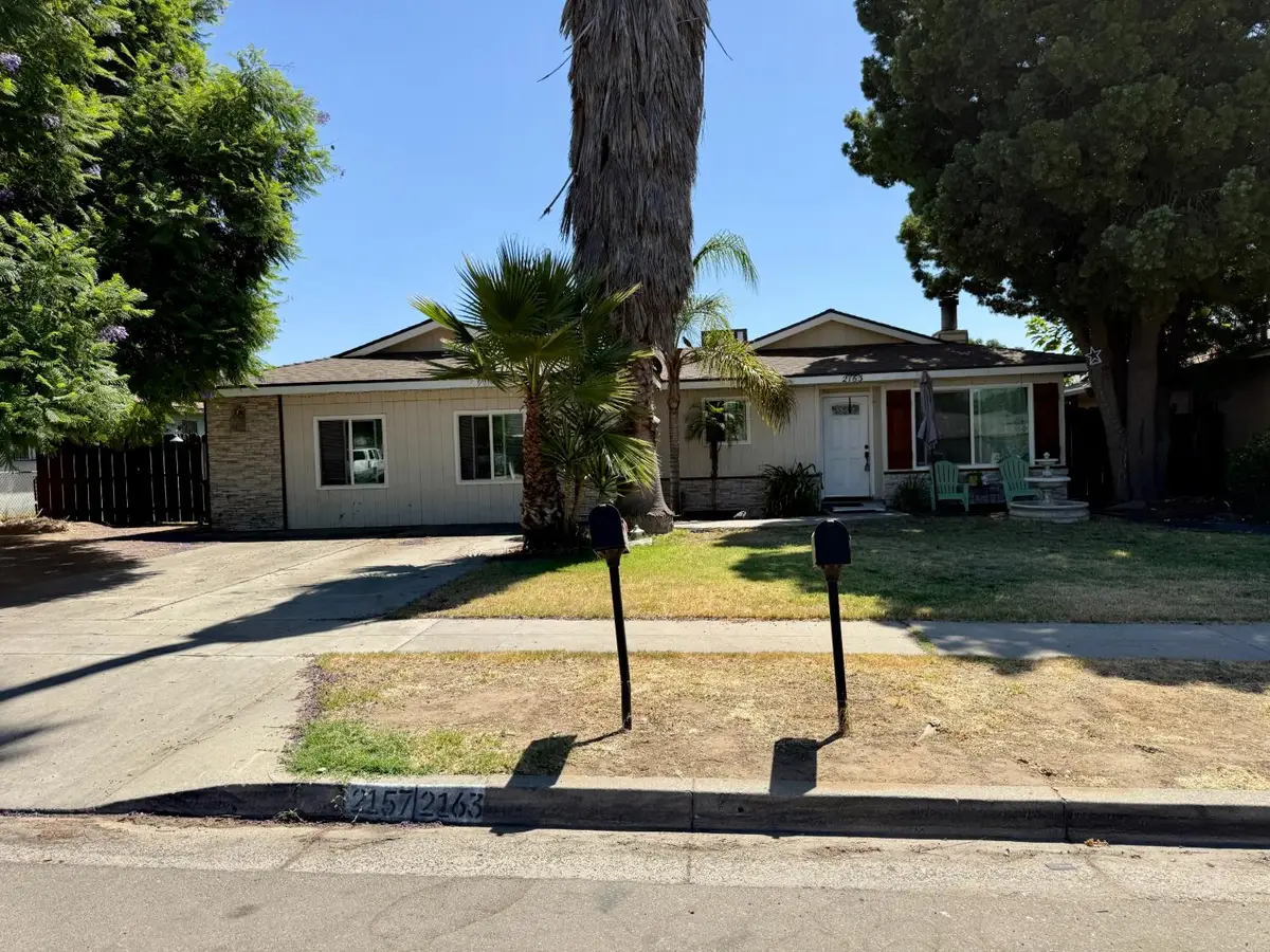 2163 S Weller Avenue, Fresno, CA 93706 - #1