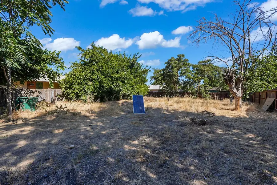 140 Washington Road, Chowchilla, CA 93610 - #3