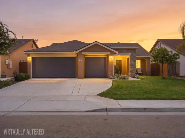 617 Sarah Lane, Dinuba, CA 93618