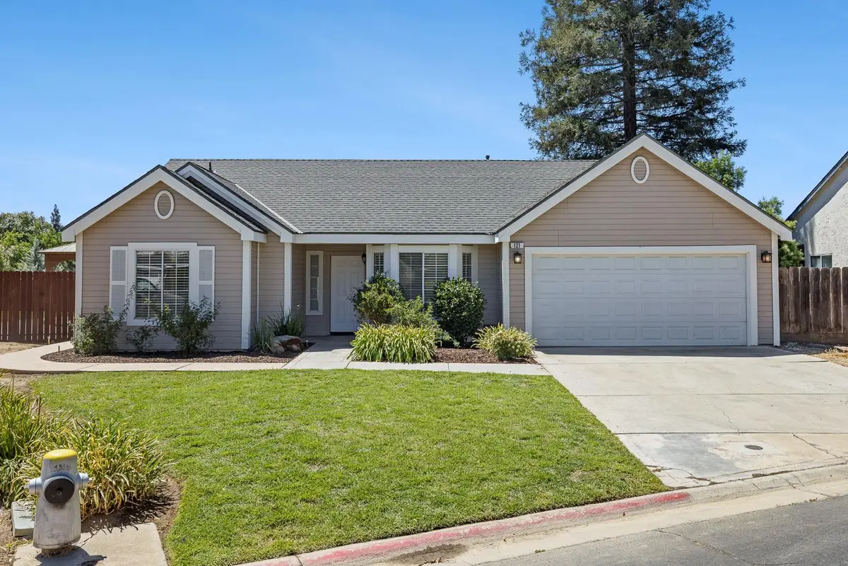 8735 N Cedar Avenue #121, Fresno, CA 93720 - #1