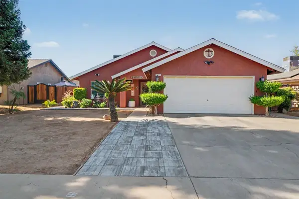 1431 Souza Street, Orange Cove, CA 93646