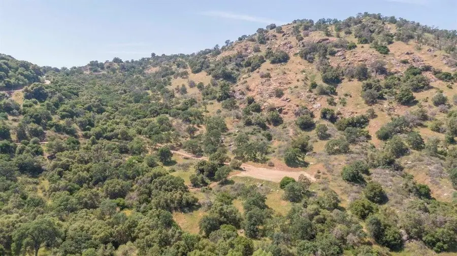 0 Ruth Hill Rd, Yokuts Valley, CA 93675 - #2