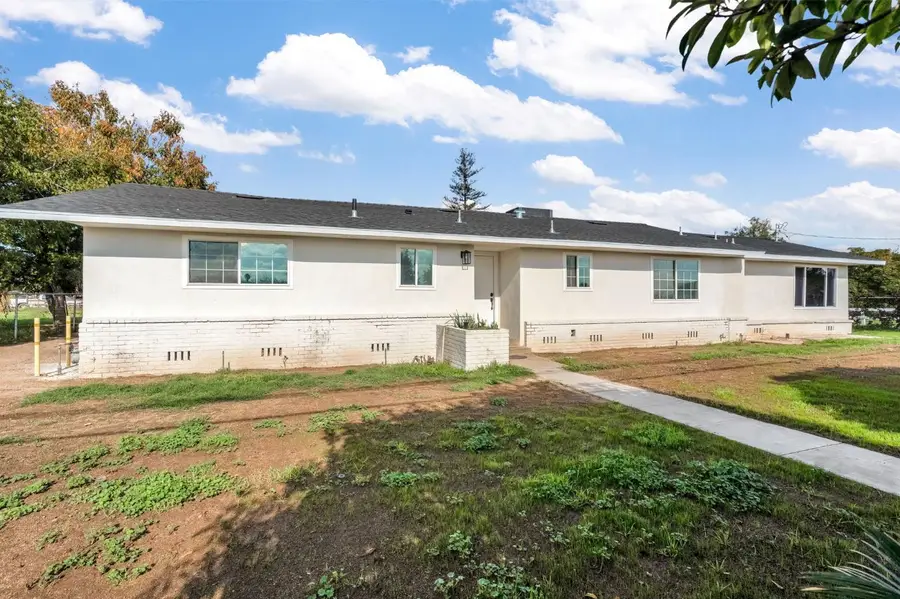 6668 W Mckinley, Fresno, CA 93722 - #2