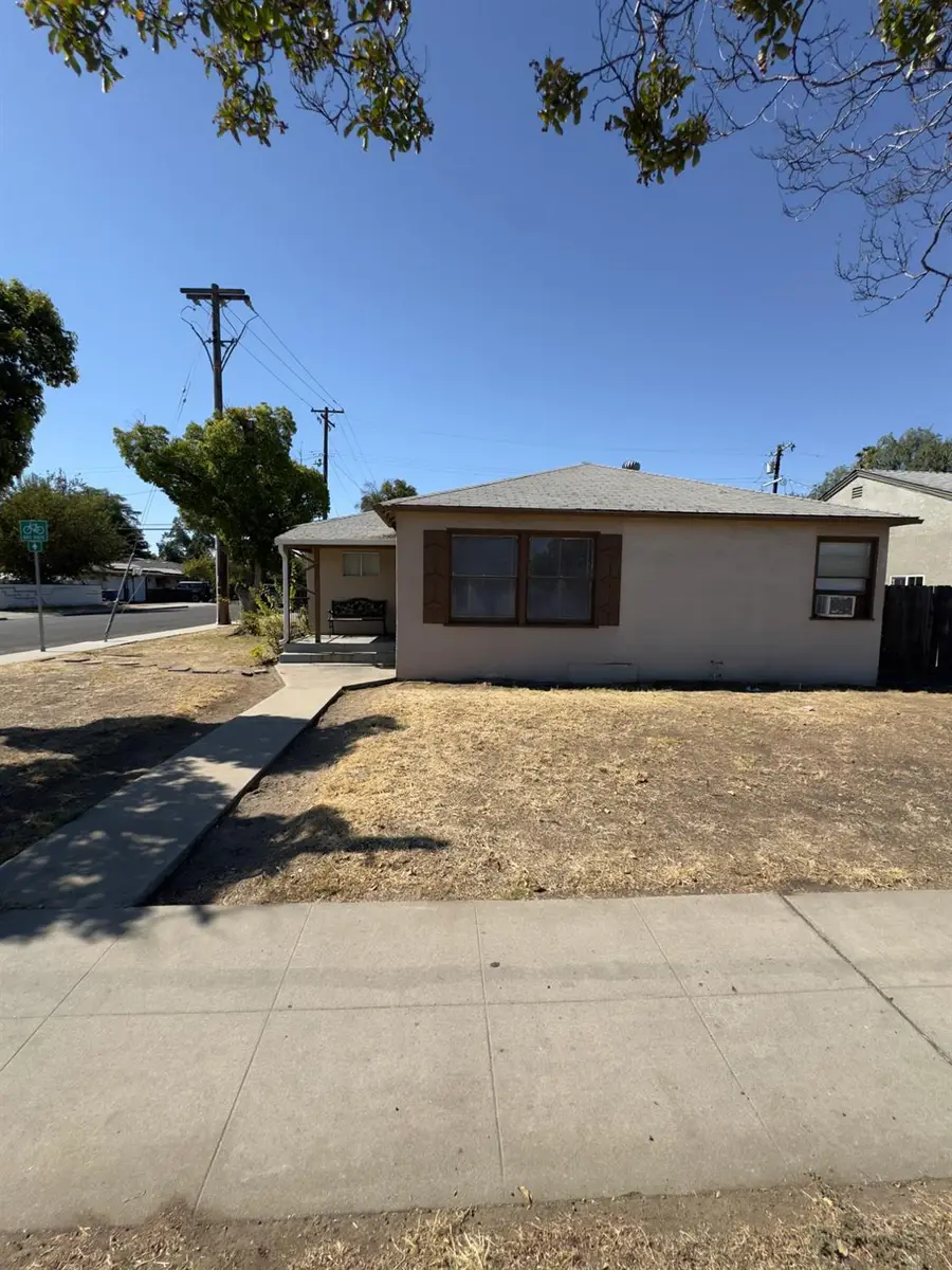 1242 E Shields Avenue, Fresno, CA 93704 - #3