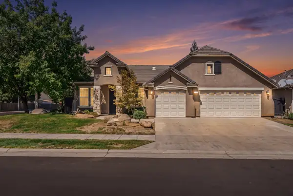 256 N Magnolia Avenue, Clovis, CA 93611