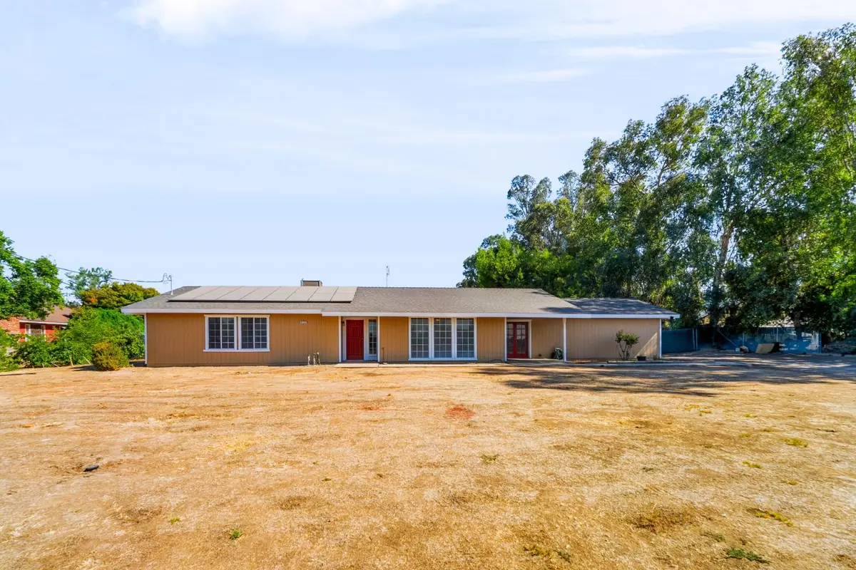 6282 W Mckinley Avenue, Fresno, CA 93723 - #1