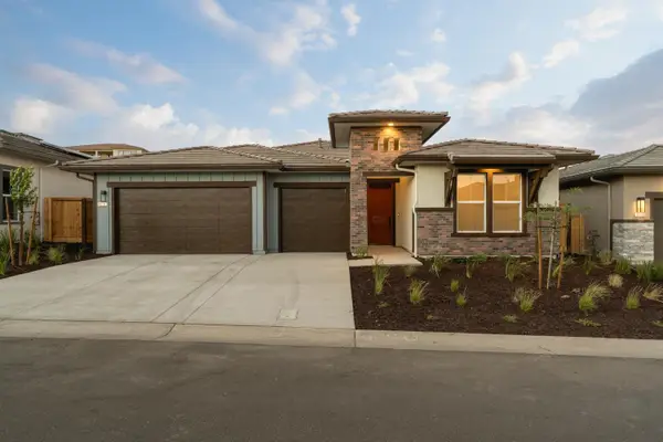 8099 Creek View, Friant, CA 93626