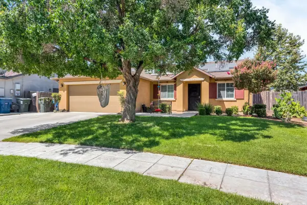512 Sunnyside Avenue, Fresno, CA 93727