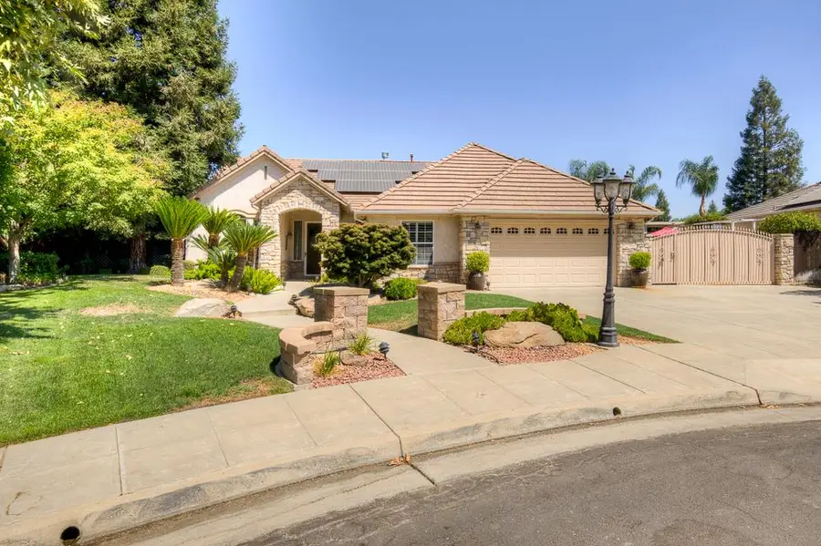 2855 Richert Avenue, Clovis, CA 93611 - #2