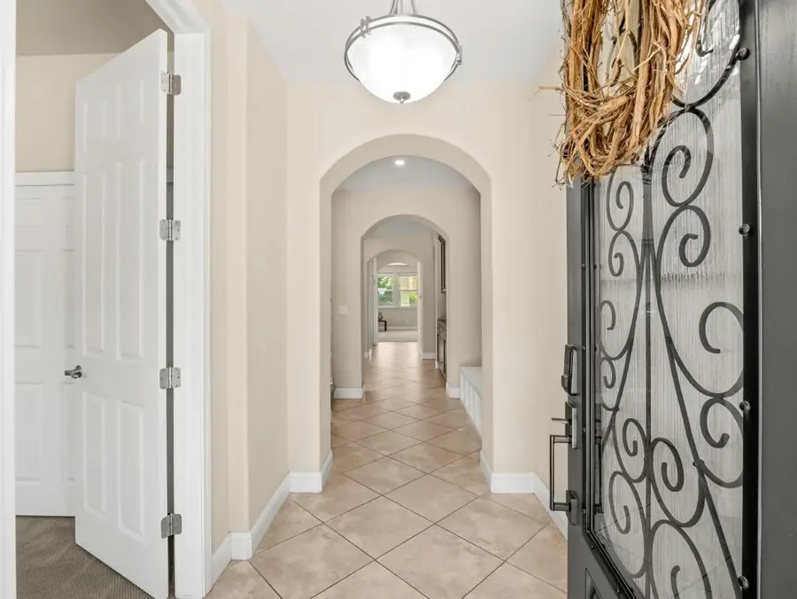 1229 E Via Roma Drive, Fresno, CA 93730 - #3