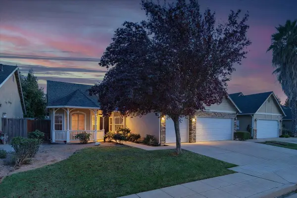 7073 W San Madele Avenue, Fresno, CA 93723