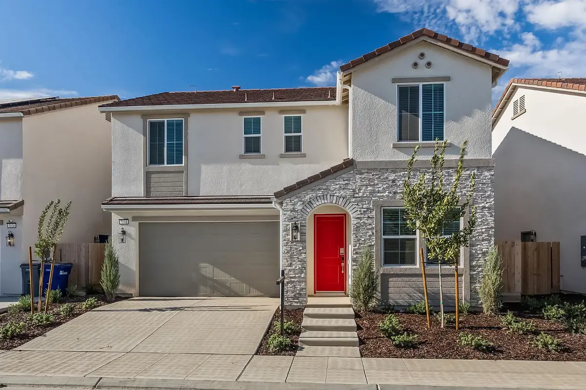 7114 W Ashcroft Avenue, Fresno, CA 93723 - #1