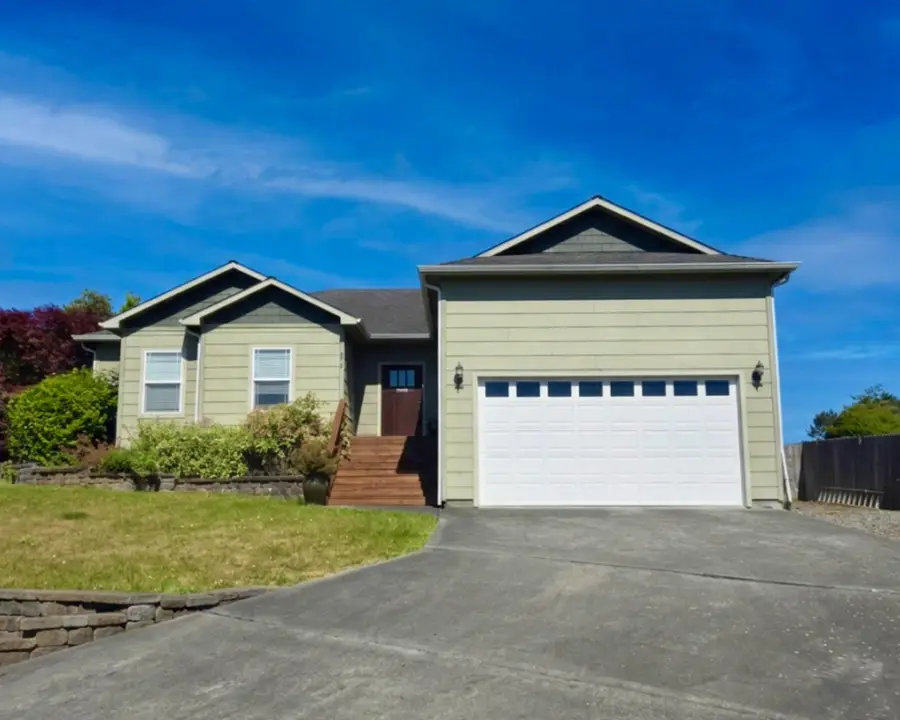 479 Kendall Ct, Fortuna, CA 95540 - #2