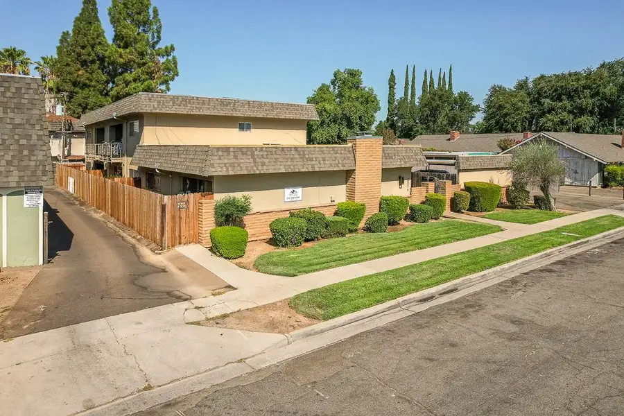 6075 N Poplar Avenue, Fresno, CA 93704 - #3