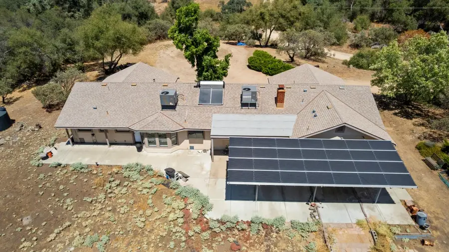 32540 Water Gultch Road, Coarsegold, CA 93614 - #2