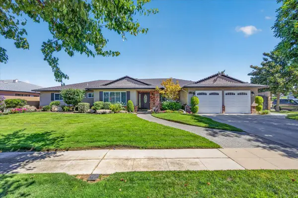 1232 W Magill Avenue, Fresno, CA 93711