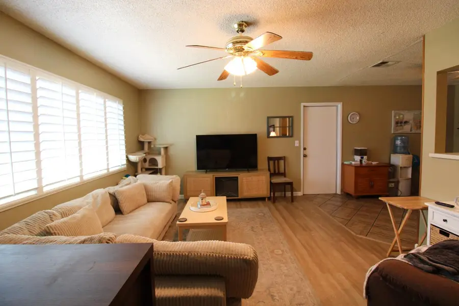 5609 E Tarpey Drive, Fresno, CA 93727 - #3